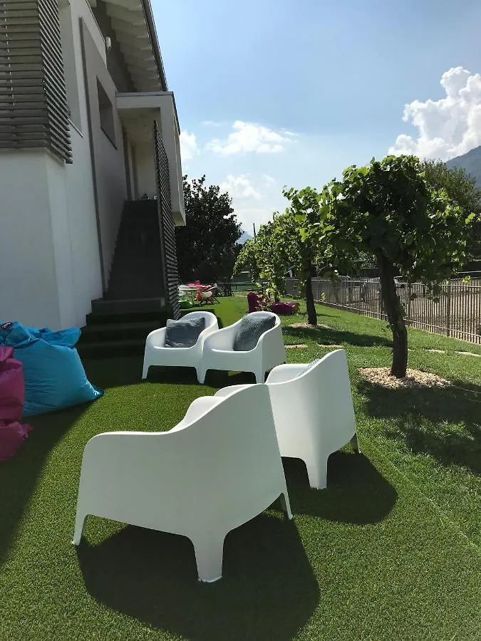 *** Bed & Breakfast Art B&B Design Costa Volpino Italy