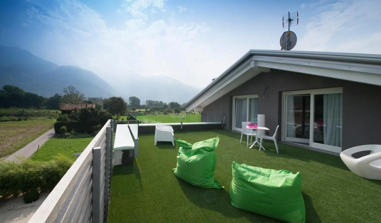 *** Bed & Breakfast Art B&B Design Costa Volpino Italy
